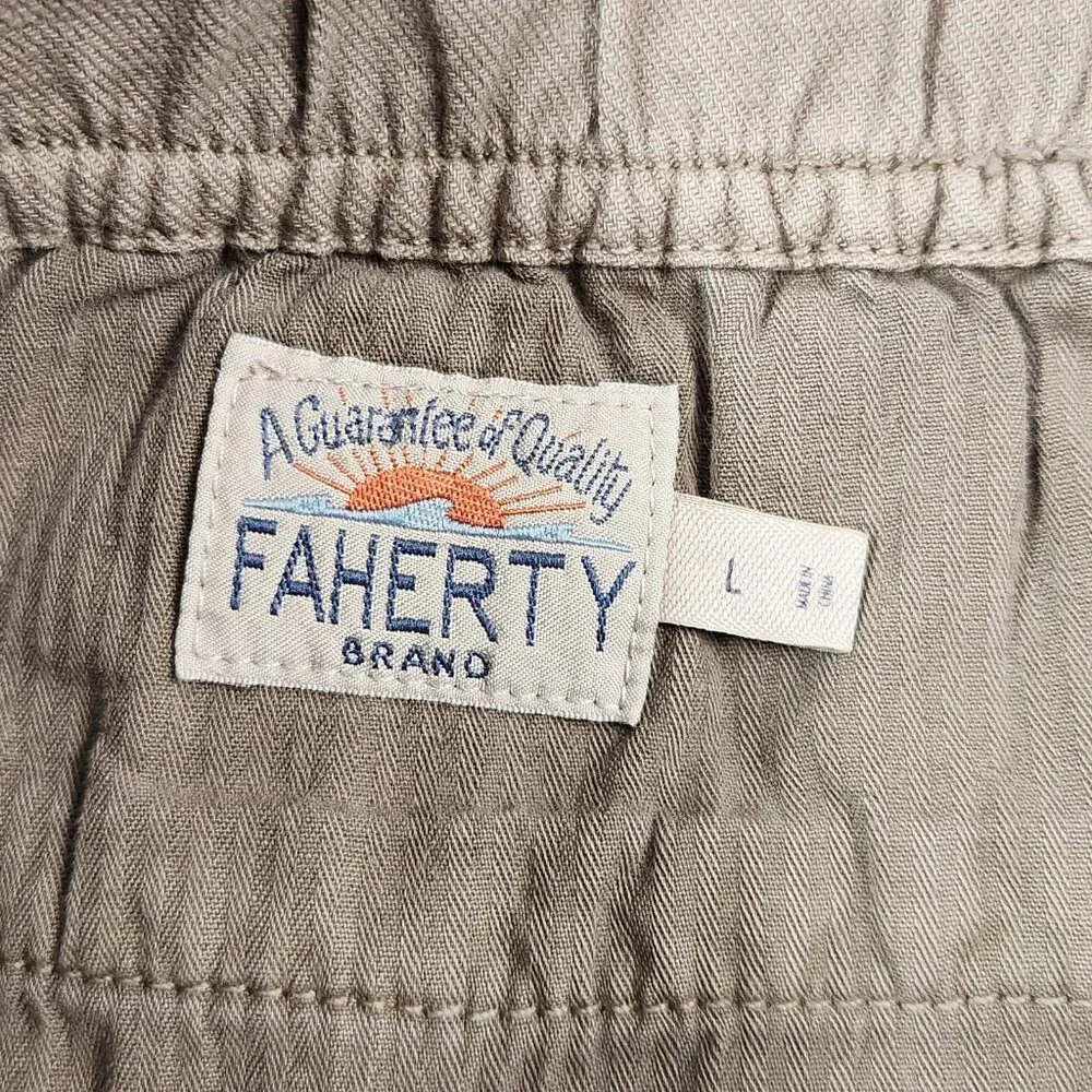Faherty Men's Essential Drawstring Shorts Large Mountain cliff Organic Cotton